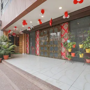 Hotel Fabhotel Swarn Banquet
