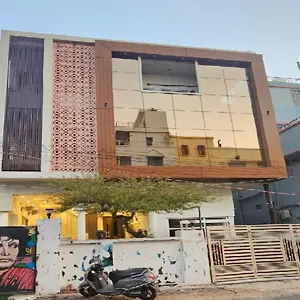 Hotel Triveni International